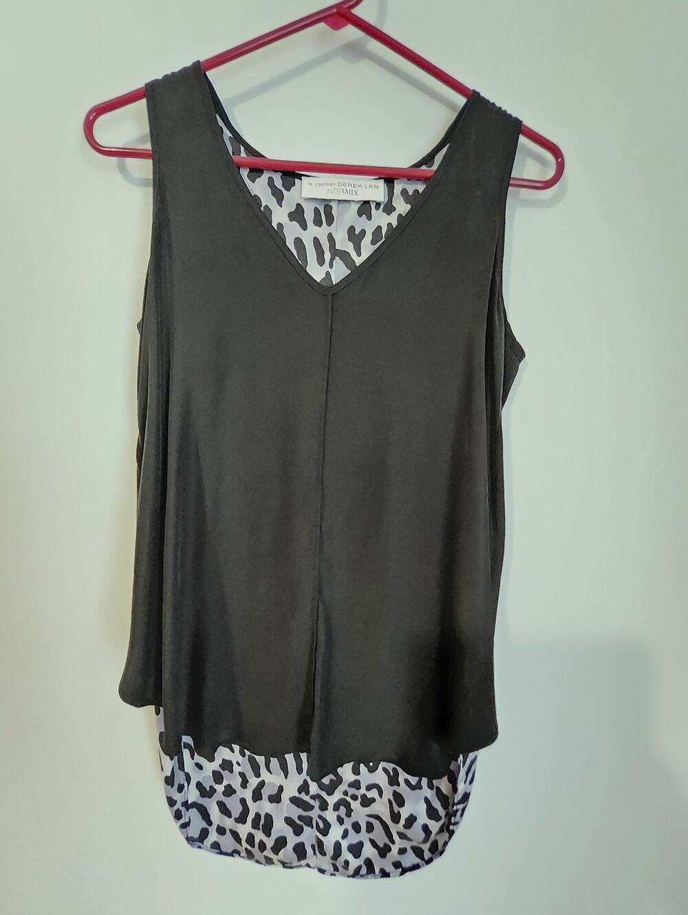 10 Crosby Derek Lam Intermix Silk Animal Print Tunic Top Size 0 Black